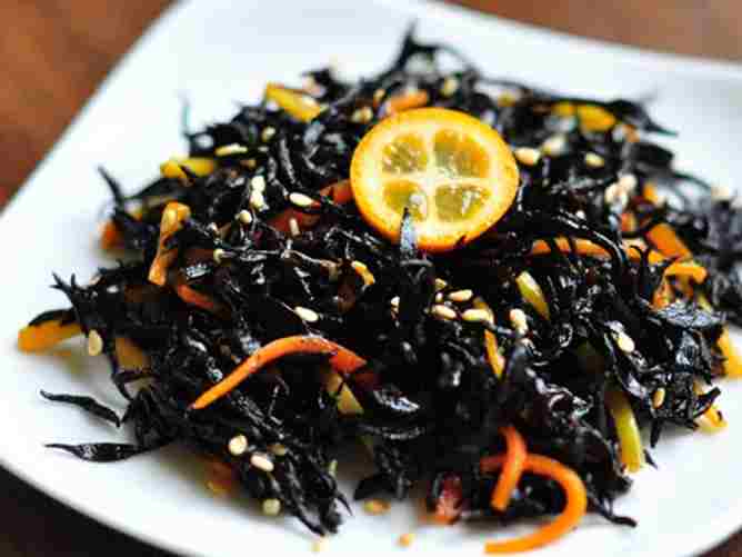 types-of-japanese-seaweed-hijiki